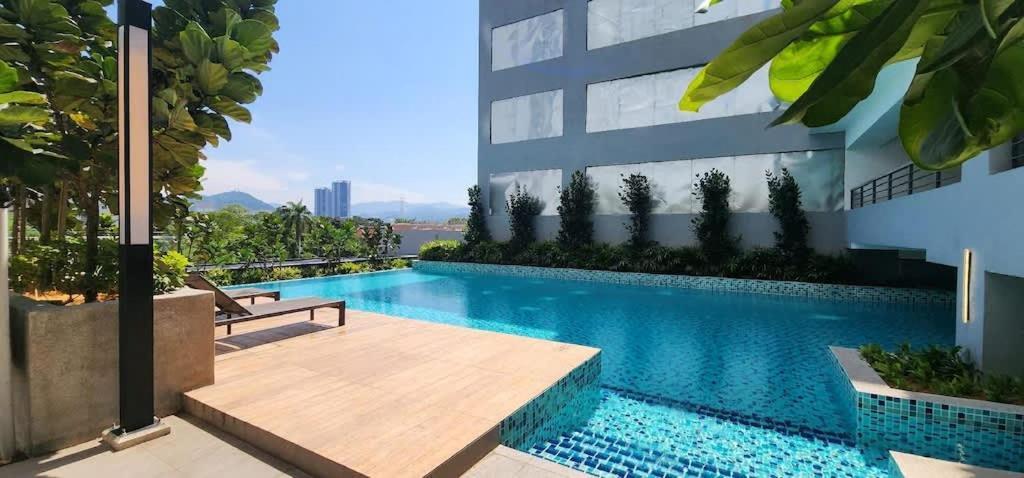 Neu Suites @ 3Rdnvenue 003 Куала Лумпур Екстериор снимка
